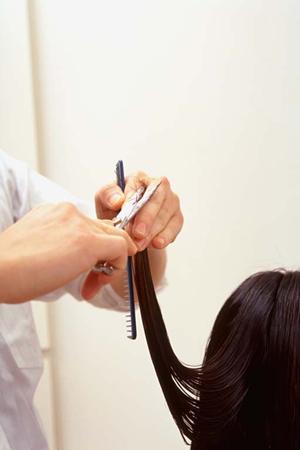 福岡市で人気となっている男性専用美容室